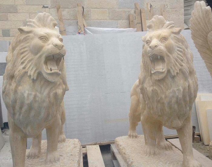 stone art lion
