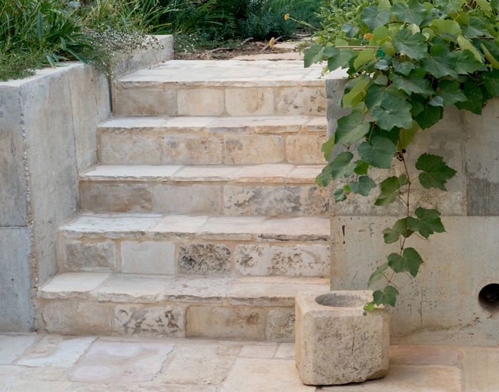 stone products staircases